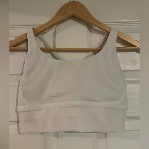 Lululemon energy bra white / size 8